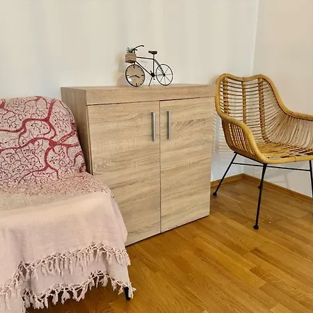 Apartment Happy Near Airport & Free Parking Schwechat